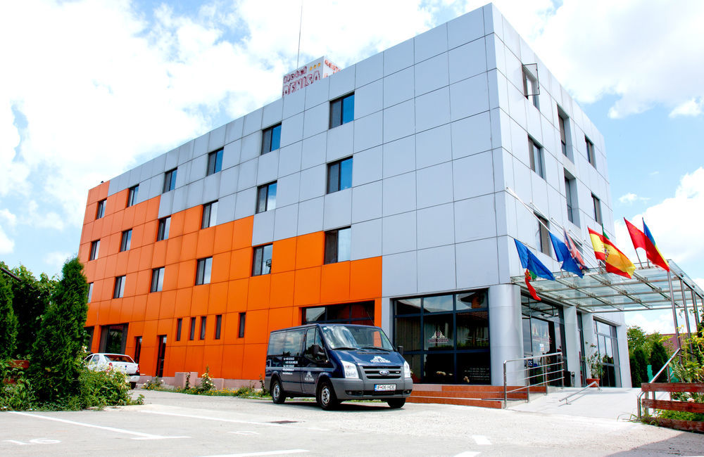 Denisa Hotel Otopeni Exteriér fotografie